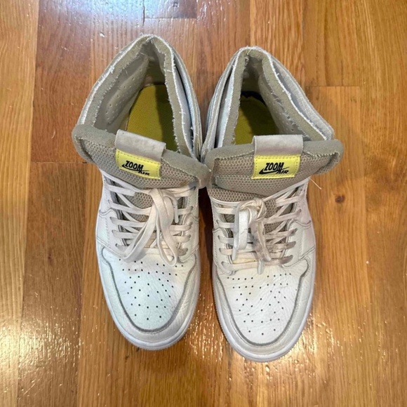 Jordan 1 High Zoom Air CMFT Sail/Pearl White -(Woman's 8) - Picture 3 of 9